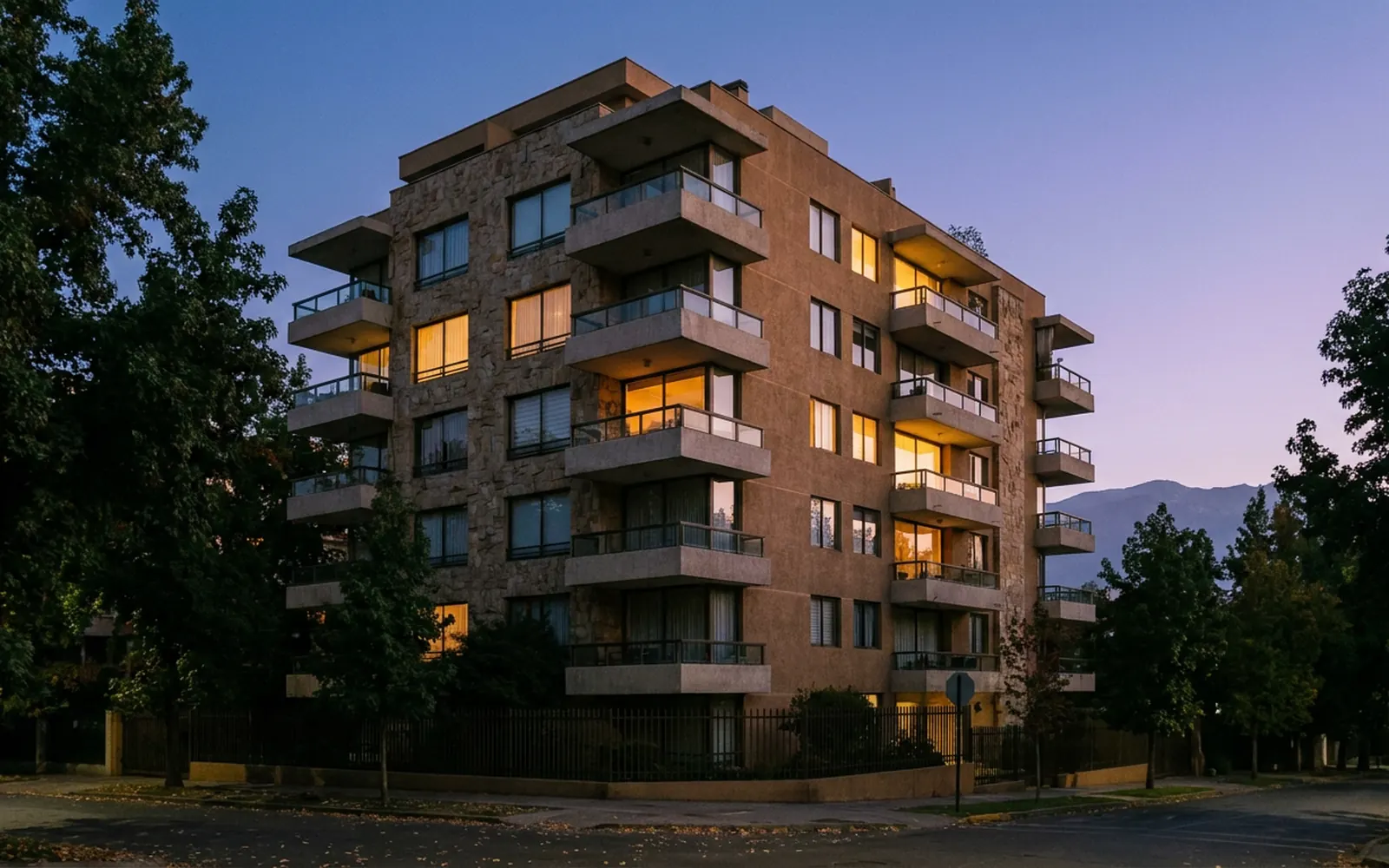Imagen referencial de un edificio residencial en Villaseca, Providencia